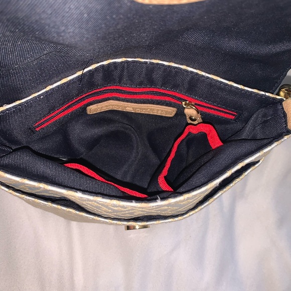 Tommy Hilfiger Crossbody - Picture 5 of 5